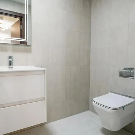Ocean Breeze 3 Ensuite Bedroom Lower House With Games *